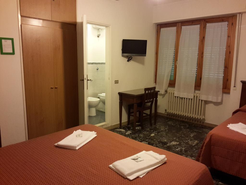 Albergo Sonia Florença Quarto foto