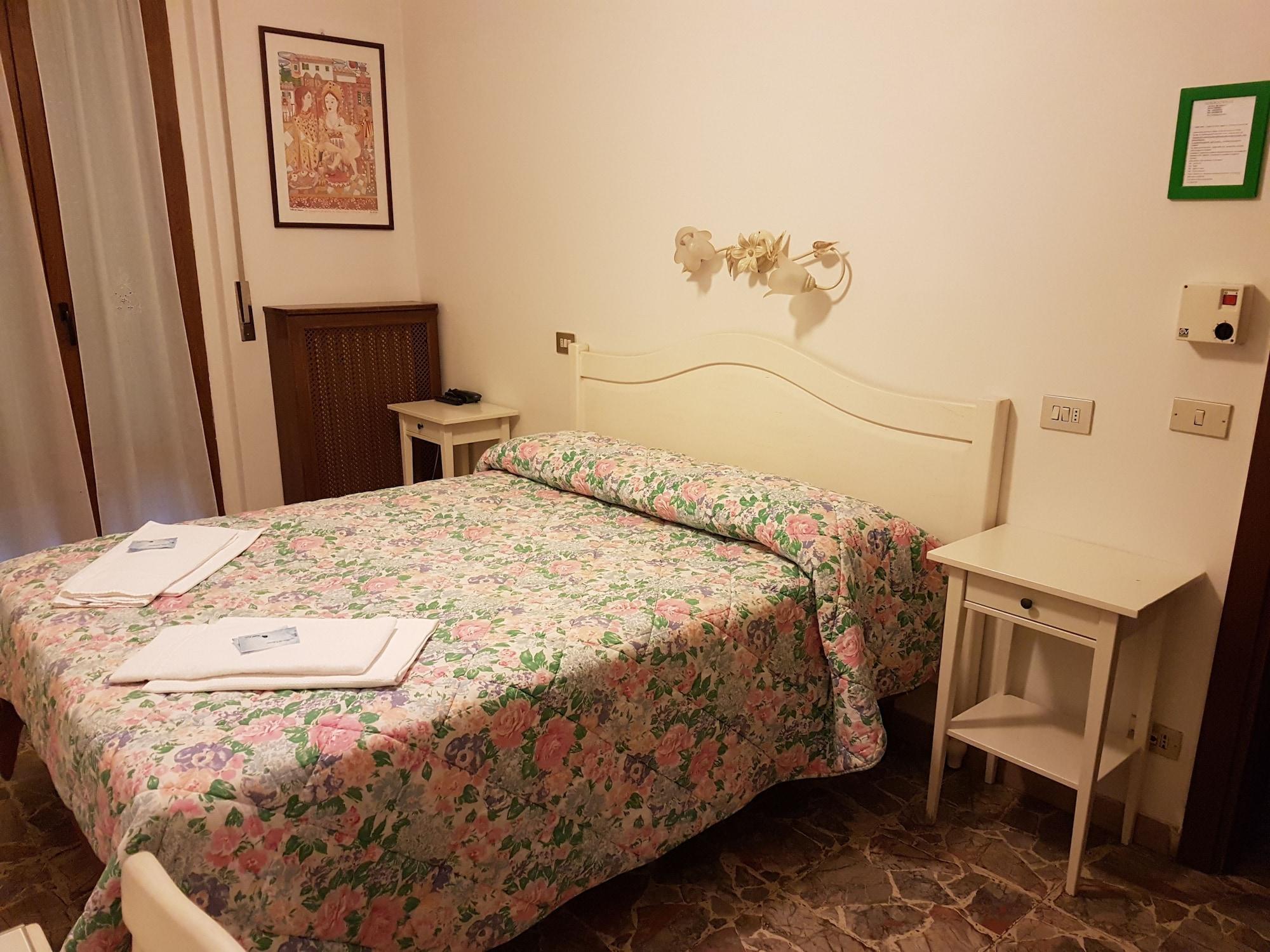 Albergo Sonia Florença Exterior foto